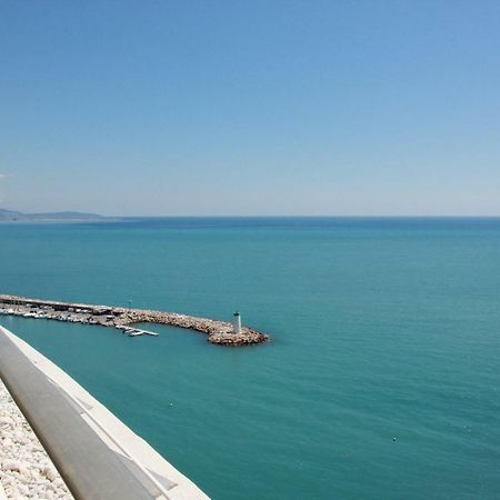 Port Marina Baie Des Anges Appartement Villeneuve-Loubet Buitenkant foto