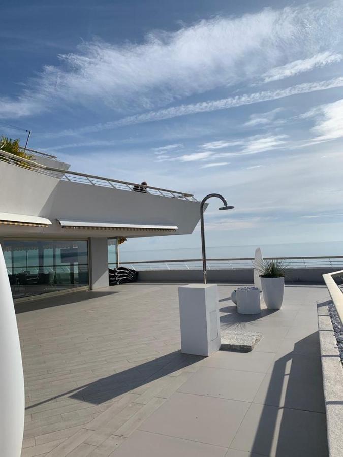 Port Marina Baie Des Anges Appartement Villeneuve-Loubet Buitenkant foto